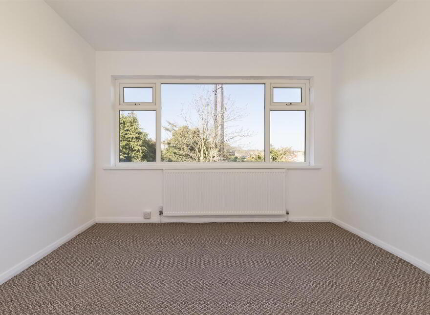 11 Moyra Crescent, Saintfield, BT24 7AG