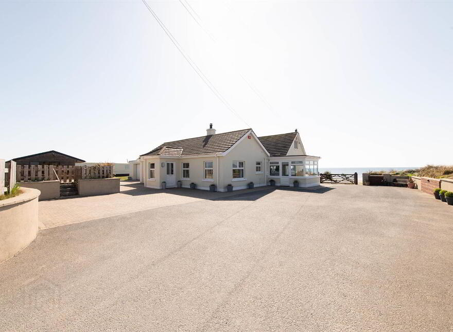 26 Clanmaghery Road, Tyrella, Downpatrick, BT30 8SU