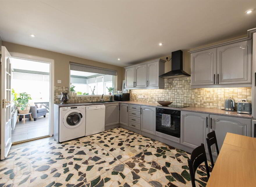 26 Clanmaghery Road, Tyrella, Downpatrick, BT30 8SU