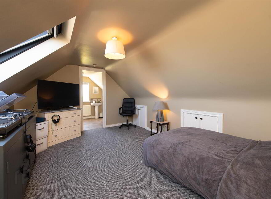 26 Clanmaghery Road, Tyrella, Downpatrick, BT30 8SU