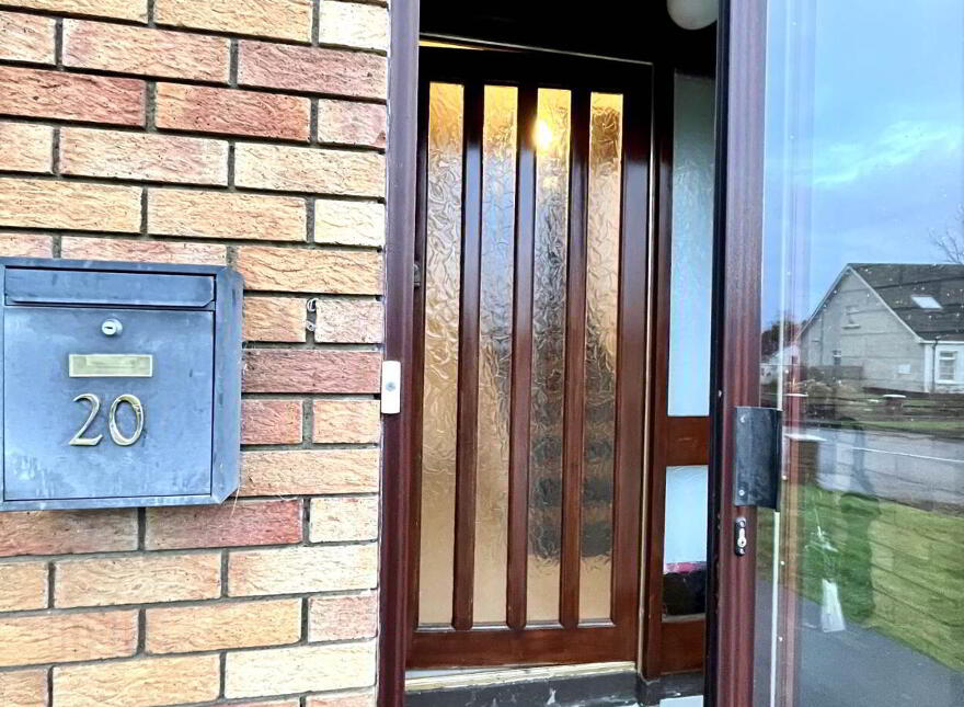 20 Manor Court, Manor Village