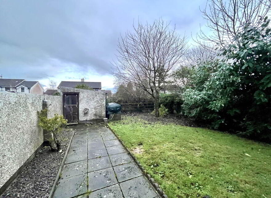 20 Manor Court, Manor Village