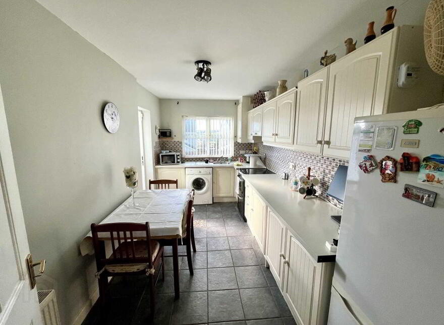 27 Ard Na Griene, Banduff Road, Cork