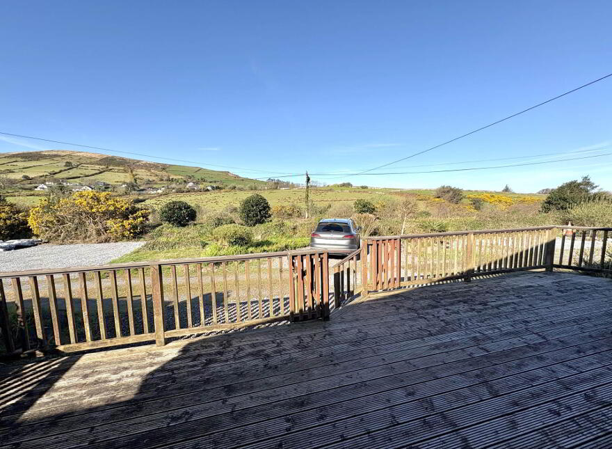 Cedar Chalets, Camp