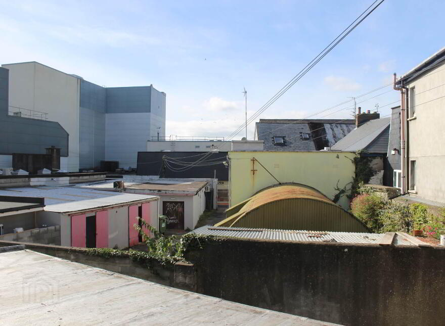Kph, Ashe Street