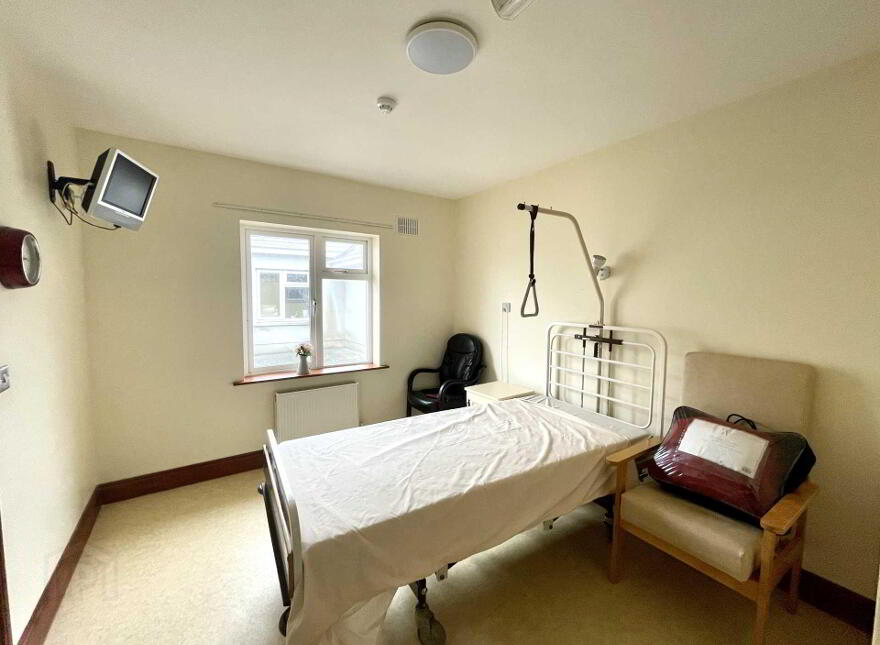 Oaklands Nursing Home, Listowel