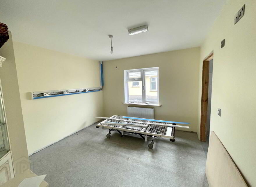 Oaklands Nursing Home, Listowel