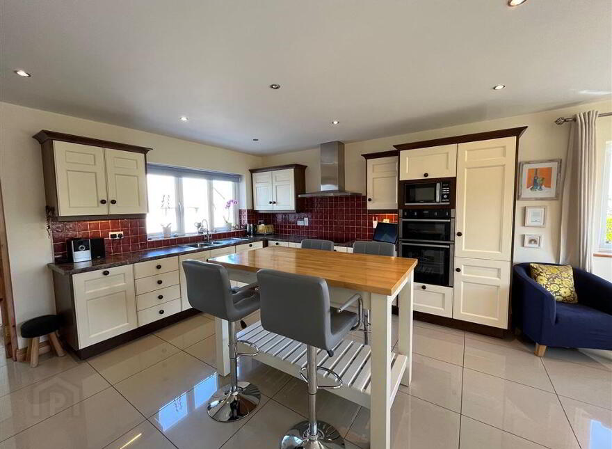Knock, Lowertown, Schull, West, P81HY26