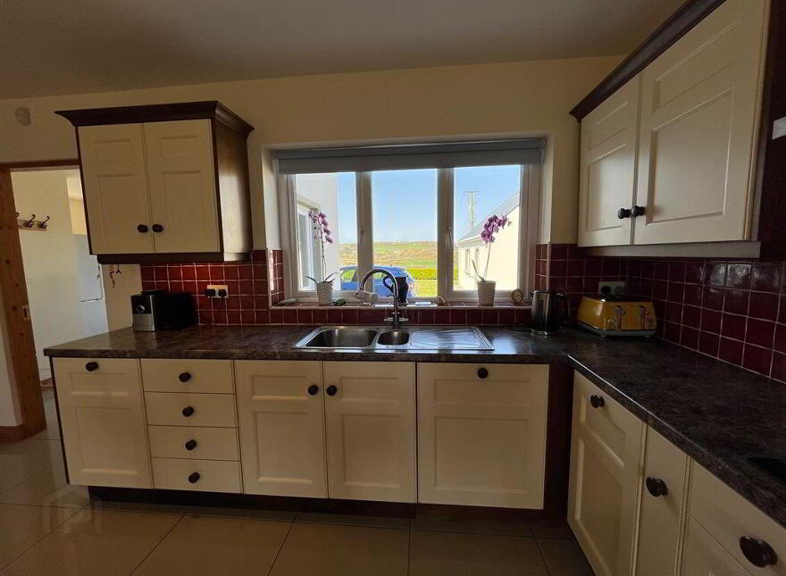 Knock, Lowertown, Schull, West, P81HY26
