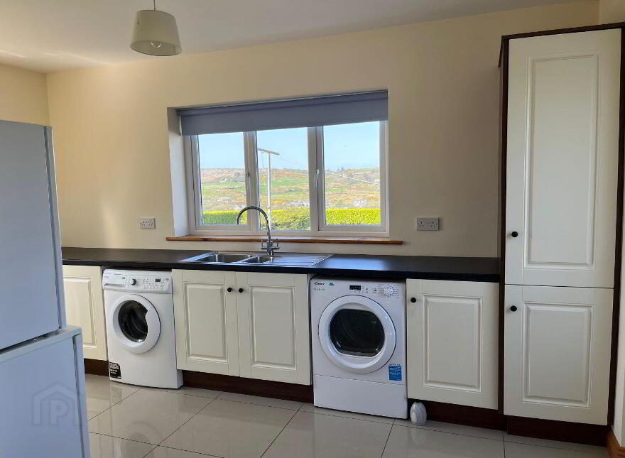 Knock, Lowertown, Schull, P81HY26
