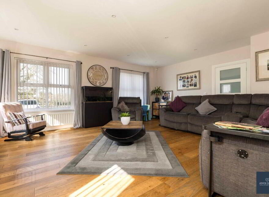 37 Moyrourkan Road, Markethill, BT60 1TU