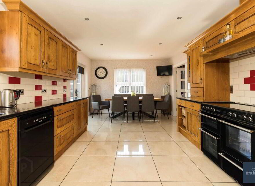 37 Moyrourkan Road, Markethill, BT60 1TU