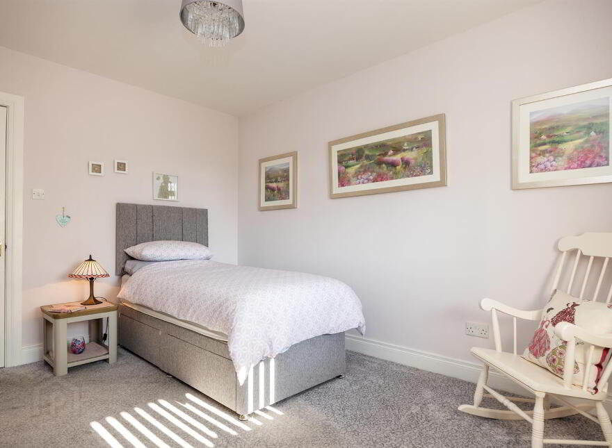 63 Lisburn Road, Ballynahinch, BT24 8TT