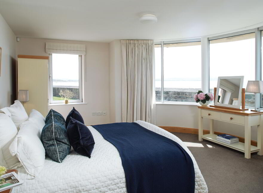 The Lighthouse, Rock Castle, Portstewart, BT55 7PB
