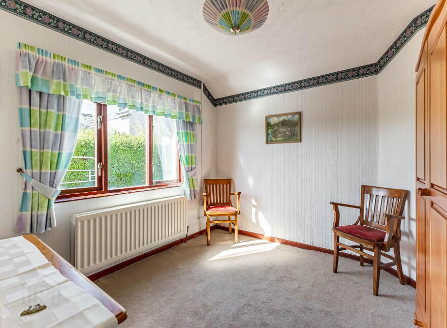 11 Shore Road, Ballinderry Upper, Lisburn, BT28 2LQ