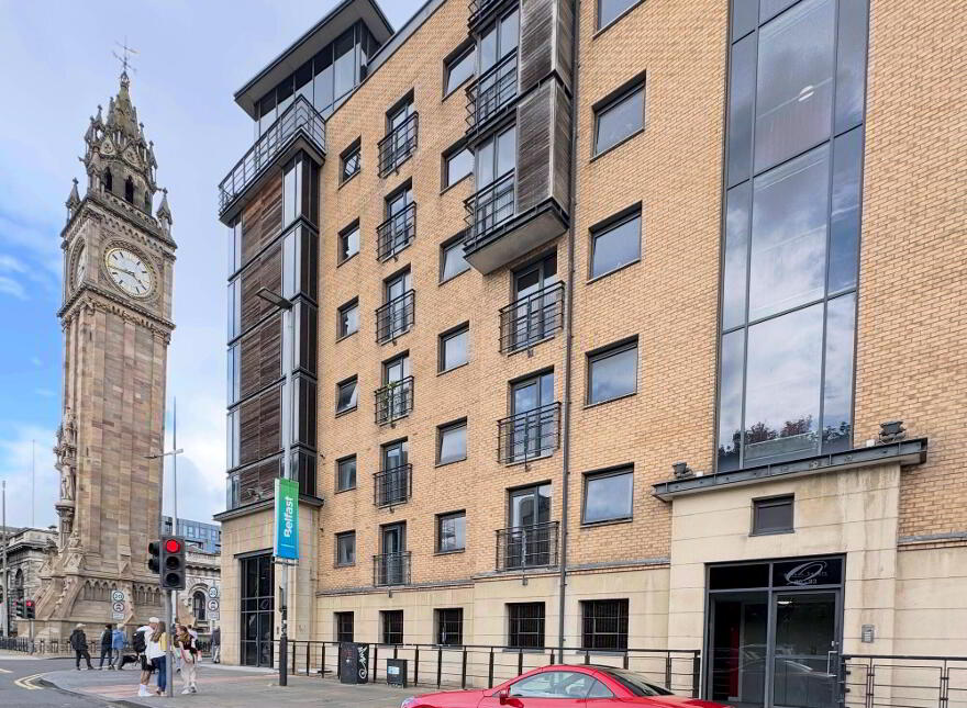 82, 17 Queens Square, Custom House Square, Belfast, BT1 3FF