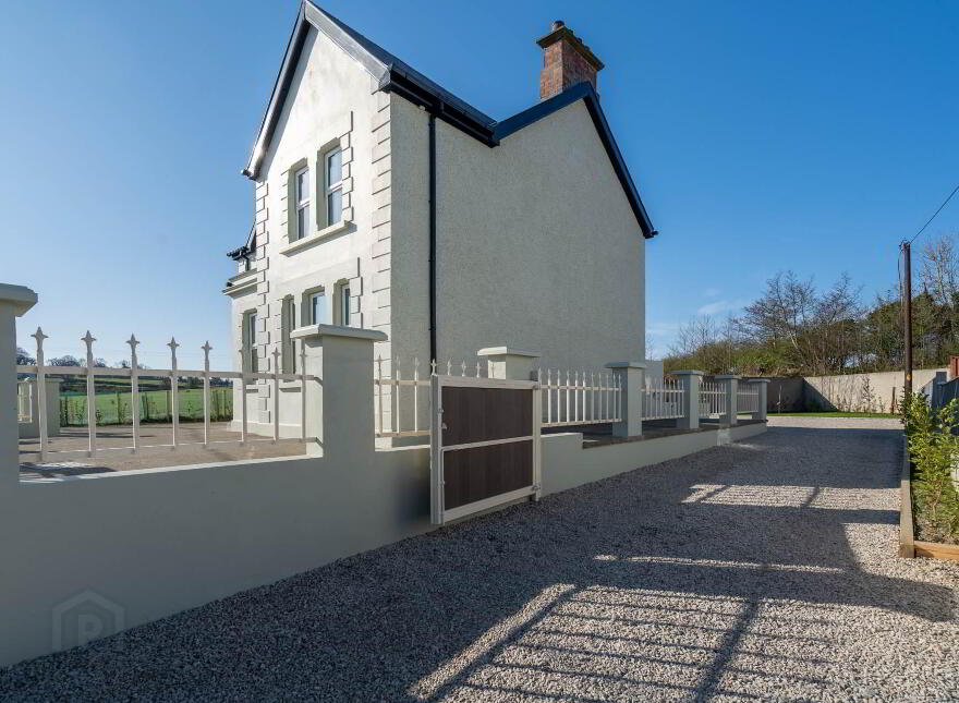 Monclink, Manorcunningham, Letterkenny, F92FR9P
