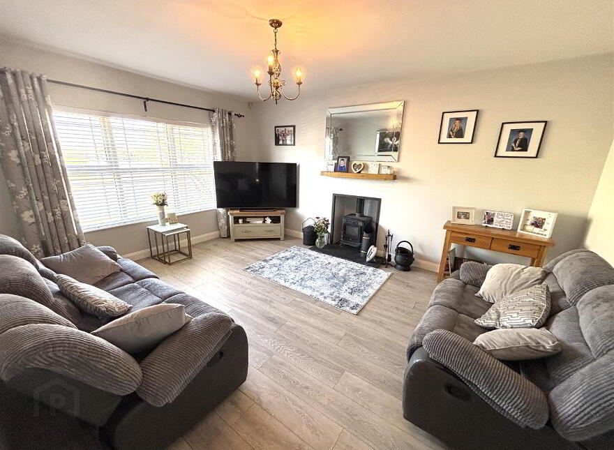 37 Whispering Pines, Limavady, BT49 0UB