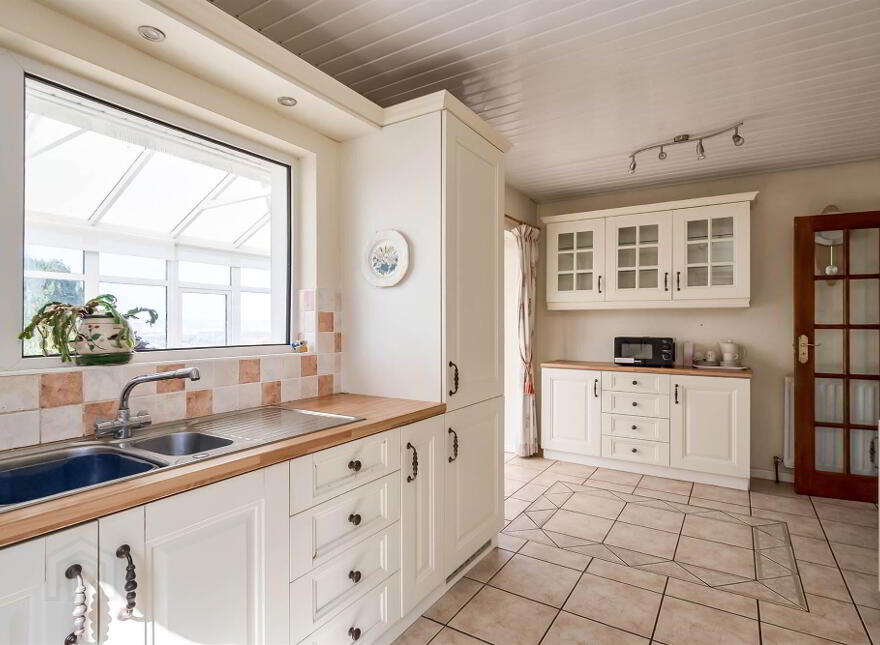 'Glenshane', 61 Castlemore Avenue, Belfast, BT6 9RH