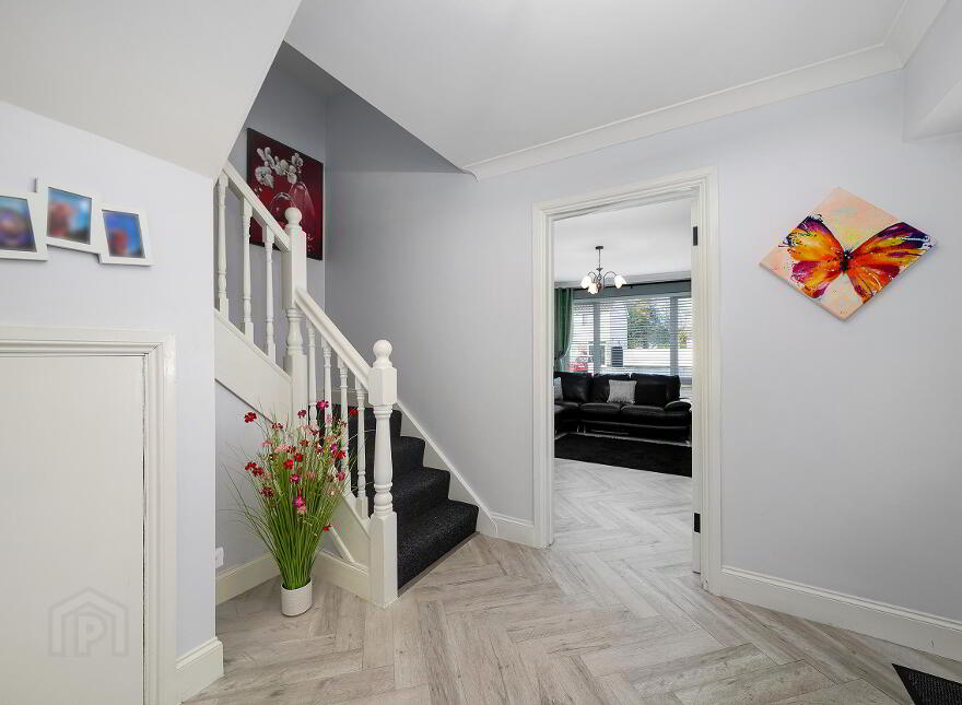 104 Oakwood Grove, Clondalkin, Dublin, D22XA56