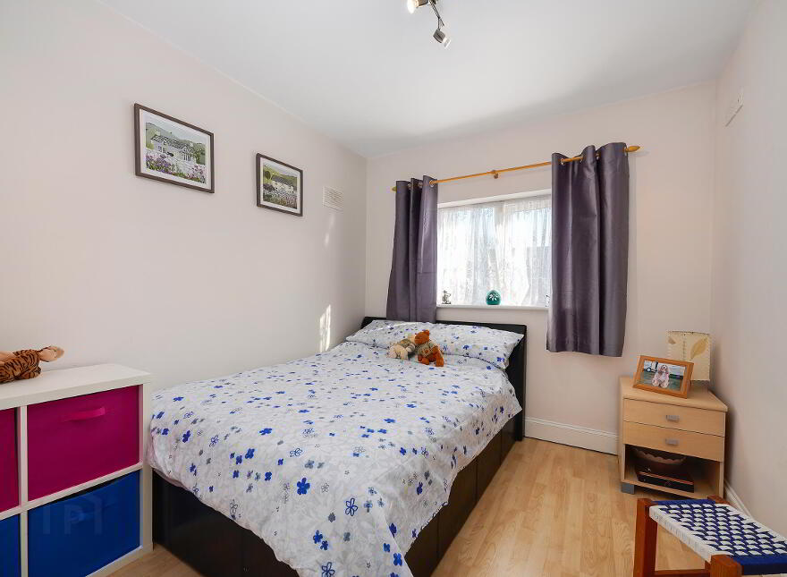 104 Oakwood Grove, Clondalkin, Dublin, D22XA56