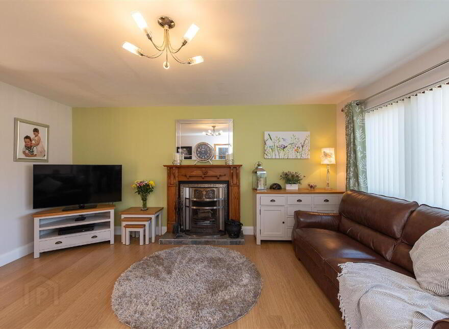 5 Rademon Avenue, Crossgar, BT30 9NX