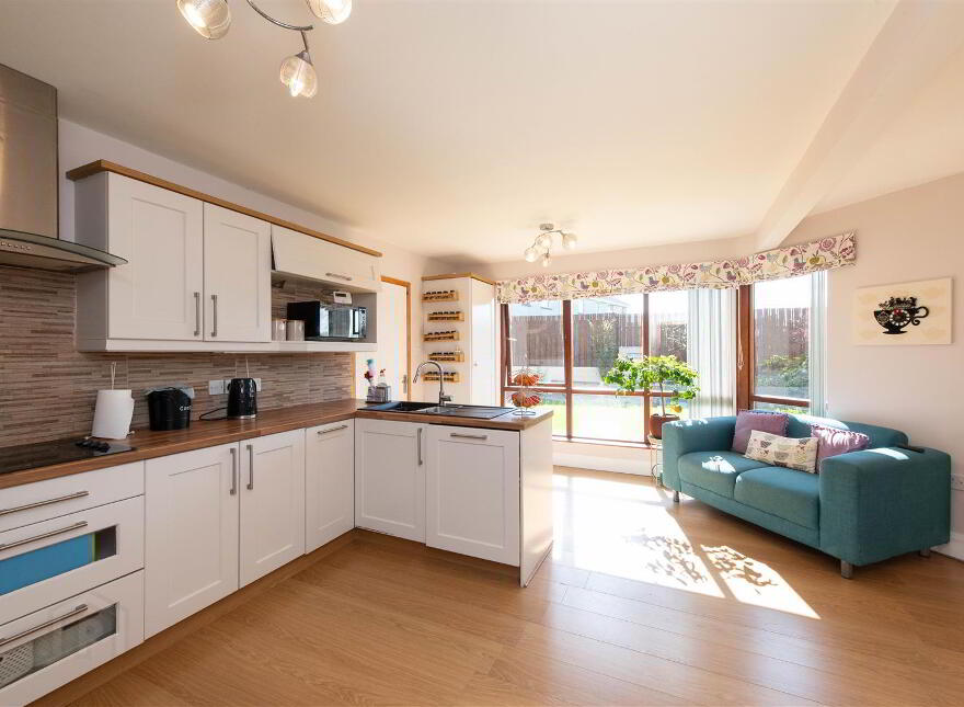 5 Rademon Avenue, Crossgar, BT30 9NX