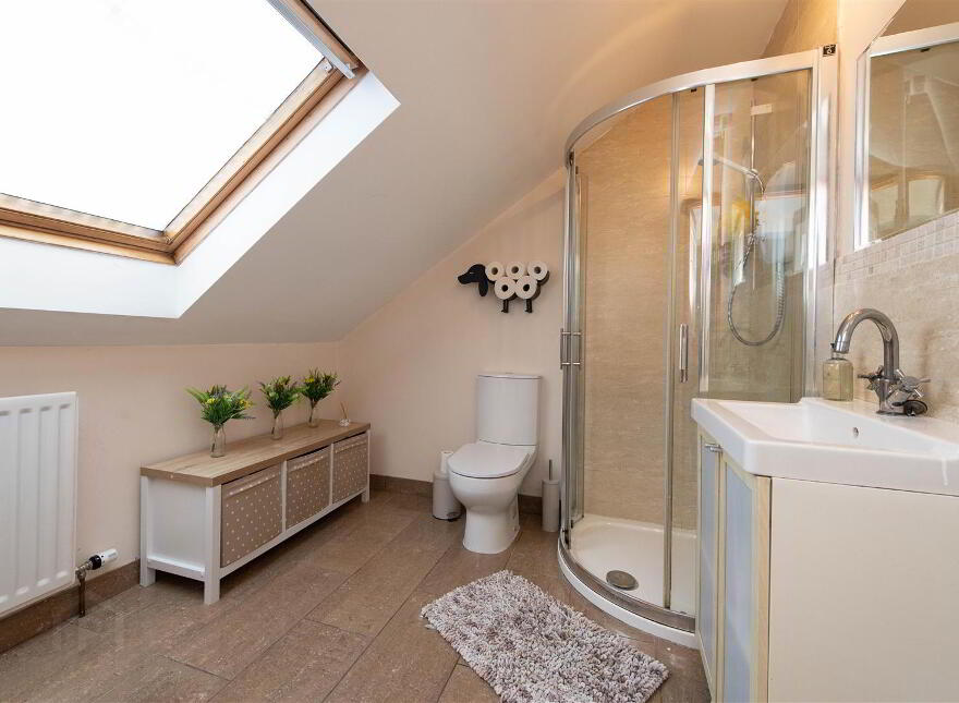 5 Rademon Avenue, Crossgar, BT30 9NX