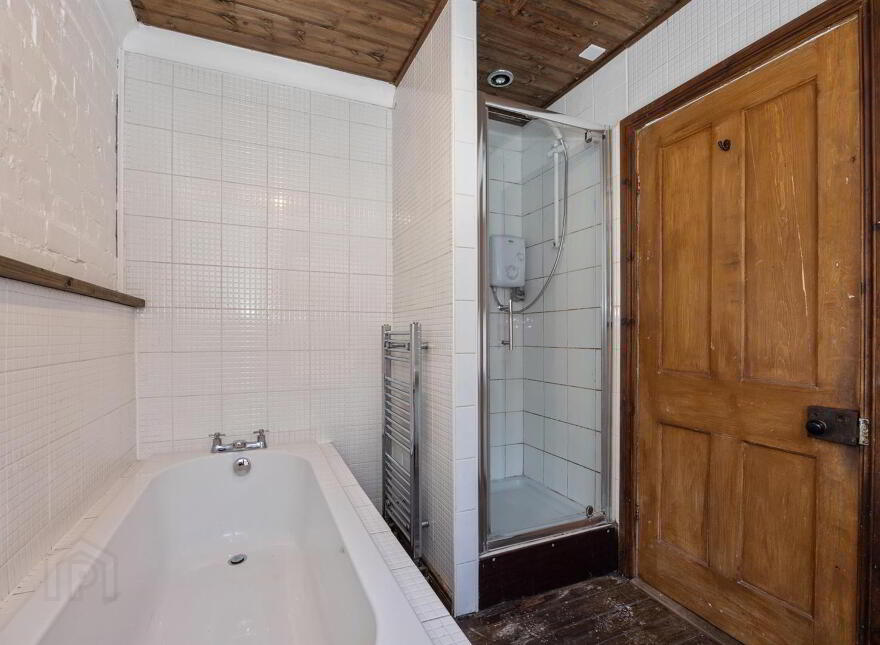 16 Rossmore Avenue, Belfast, BT7 3HB