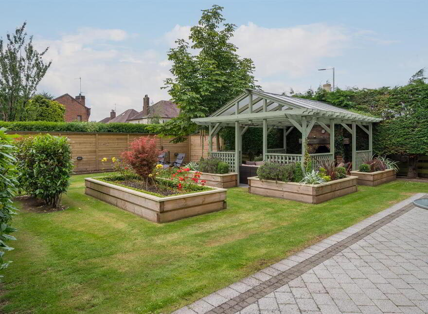 3 Malone Park Central, Belfast, BT9 6NP