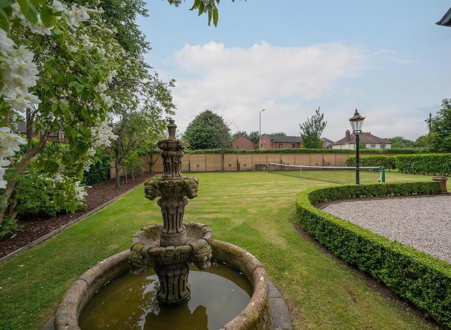3 Malone Park Central, Belfast, BT9 6NP