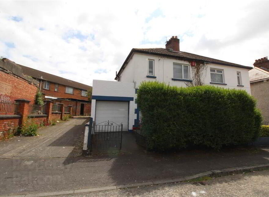2 Bloomfield Park, Belfast, BT5 5JW photo