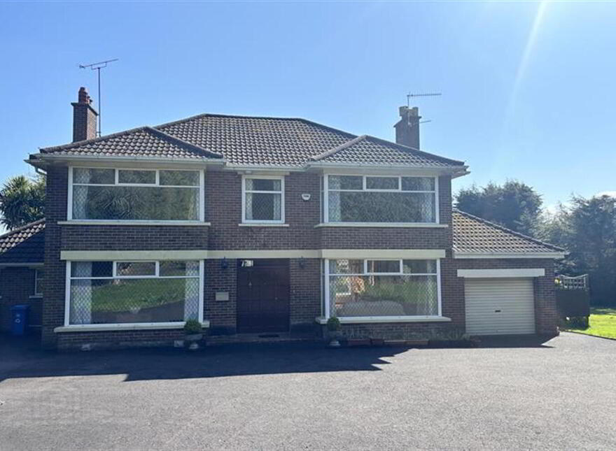 737 Antrim Road, Belfast, BT15 4EL