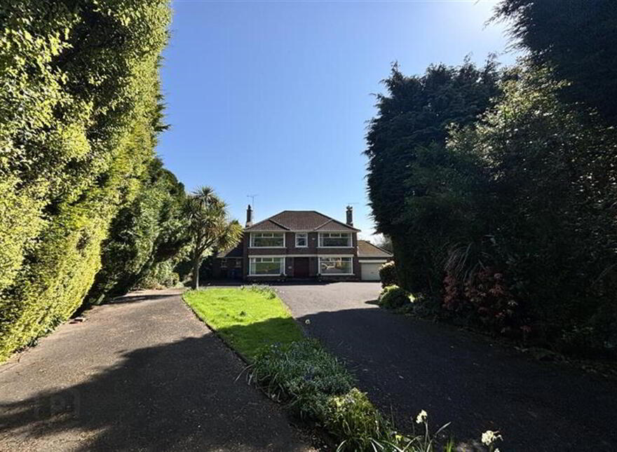 737 Antrim Road, Belfast, BT15 4EL