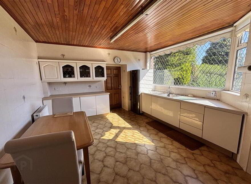 737 Antrim Road, Belfast, BT15 4EL