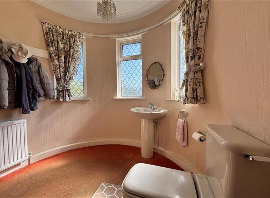 737 Antrim Road, Belfast, BT15 4EL
