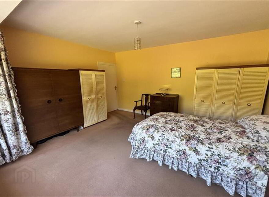 737 Antrim Road, Belfast, BT15 4EL
