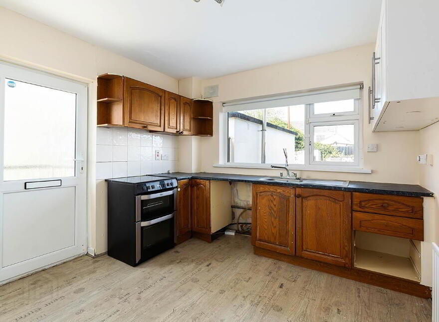 61 Brookville Park, Drogheda