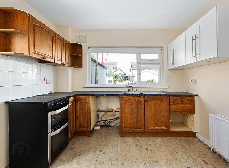 61 Brookville Park, Drogheda