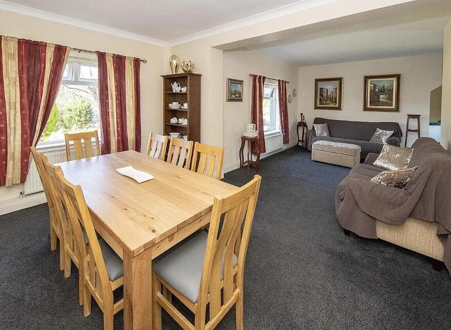 Keianne Lodge, Ballinamult, E91K520