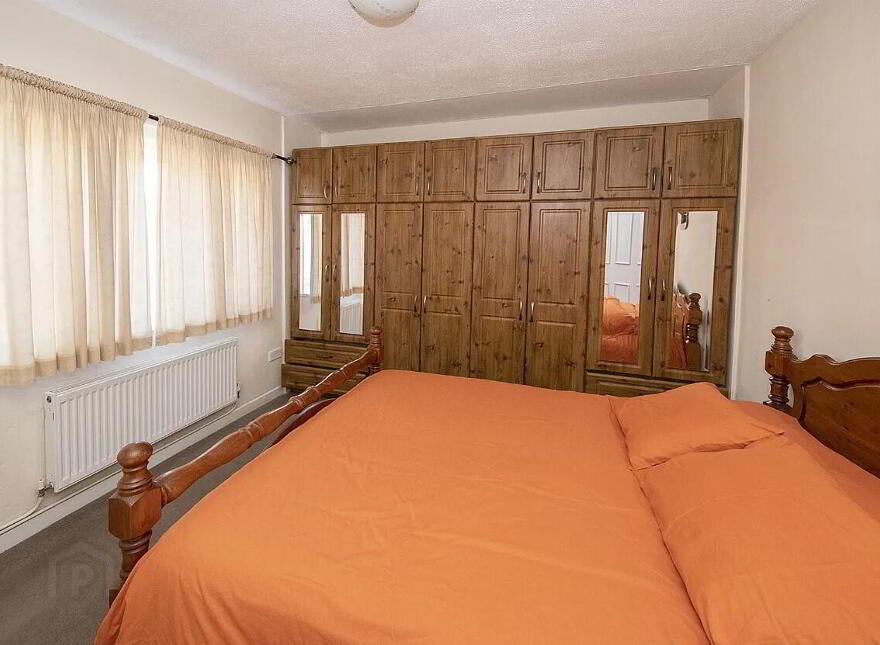 Keianne Lodge, Ballinamult, E91K520