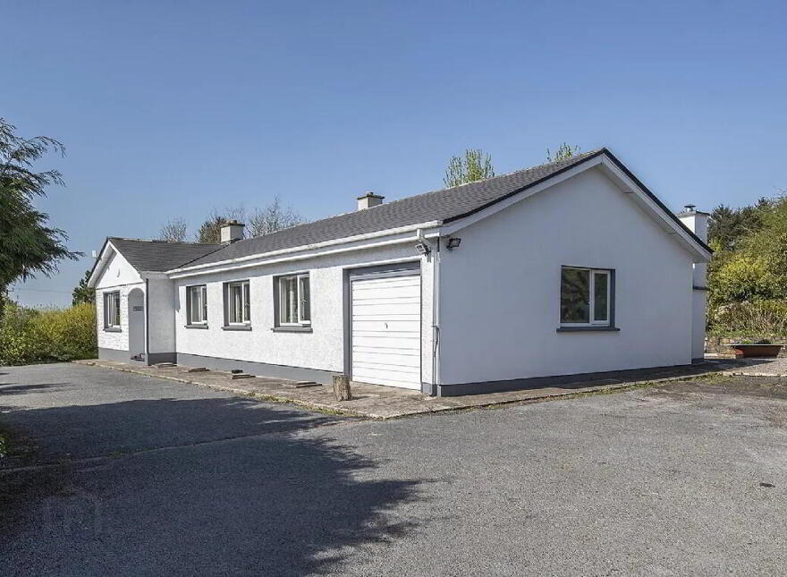Keianne Lodge, Ballinamult, E91K520