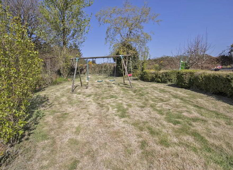 Keianne Lodge, Ballinamult, E91K520