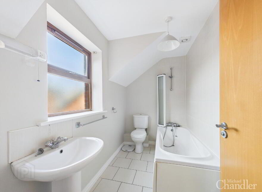 12 Redwood Lane, Dunmurry, Belfast, BT17 9RJ
