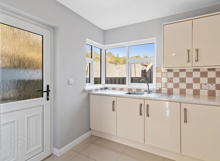 19 Bluebell Avenue, Cullion, BT47 2SH