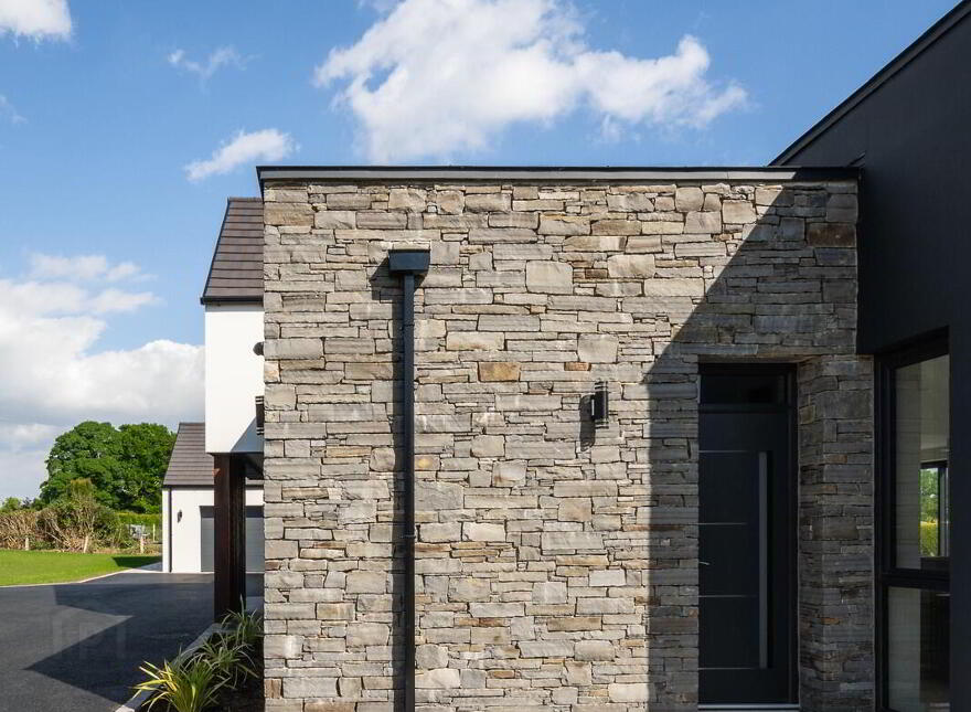 Bracken Hill, Lower Ballinderry Road, Ballinderry Upper, BT28 2JB