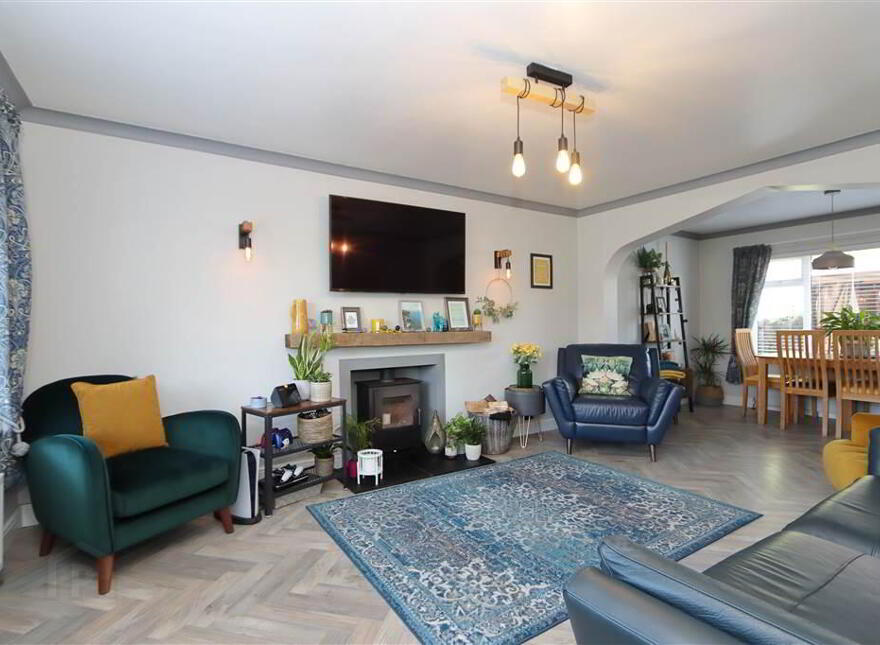 294a Comber Road, Dundonald, Belfast, BT16 1UR