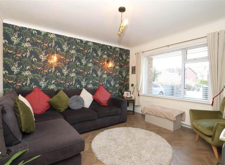 294a Comber Road, Dundonald, Belfast, BT16 1UR