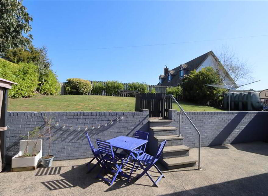 294a Comber Road, Dundonald, Belfast, BT16 1UR