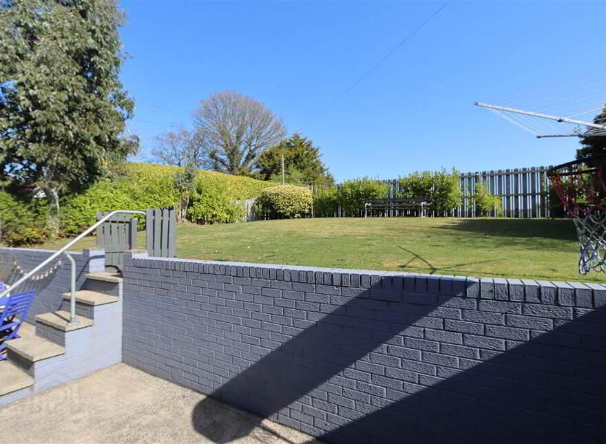 294a Comber Road, Dundonald, Belfast, BT16 1UR